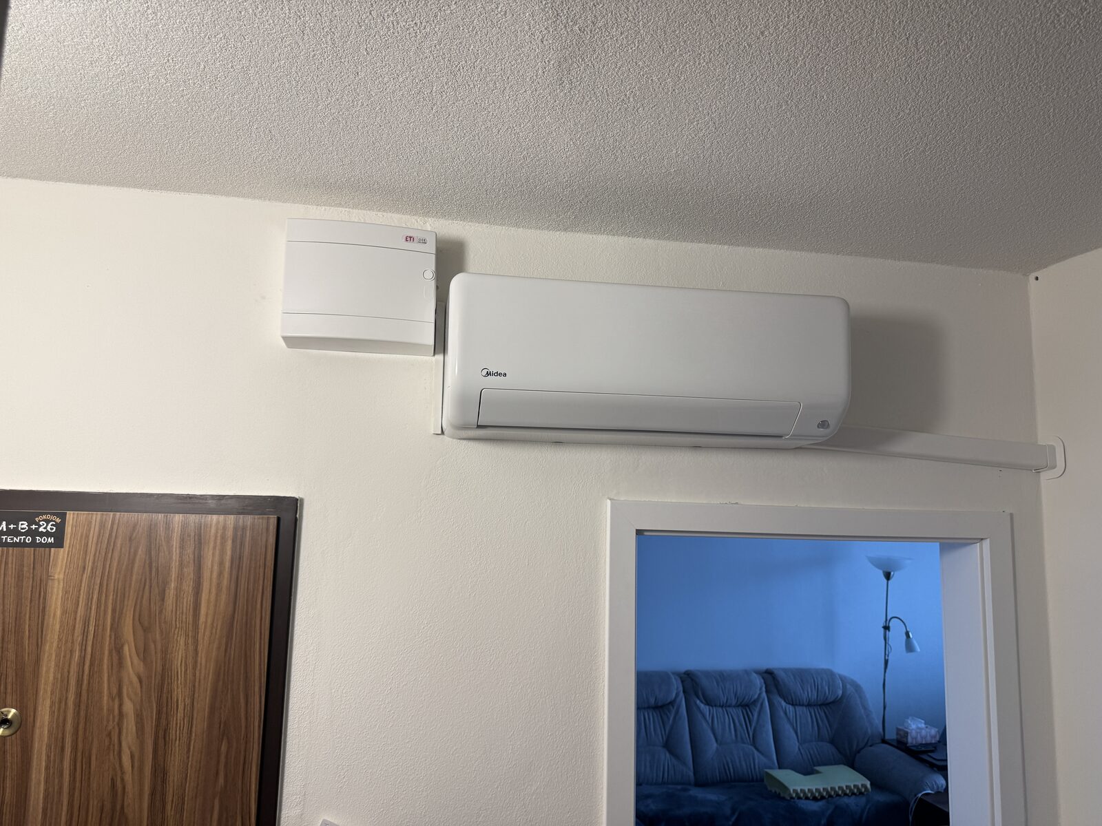 Vnútorná jednotka Midea All Ease Pro — izba 1, detail, byt Košice