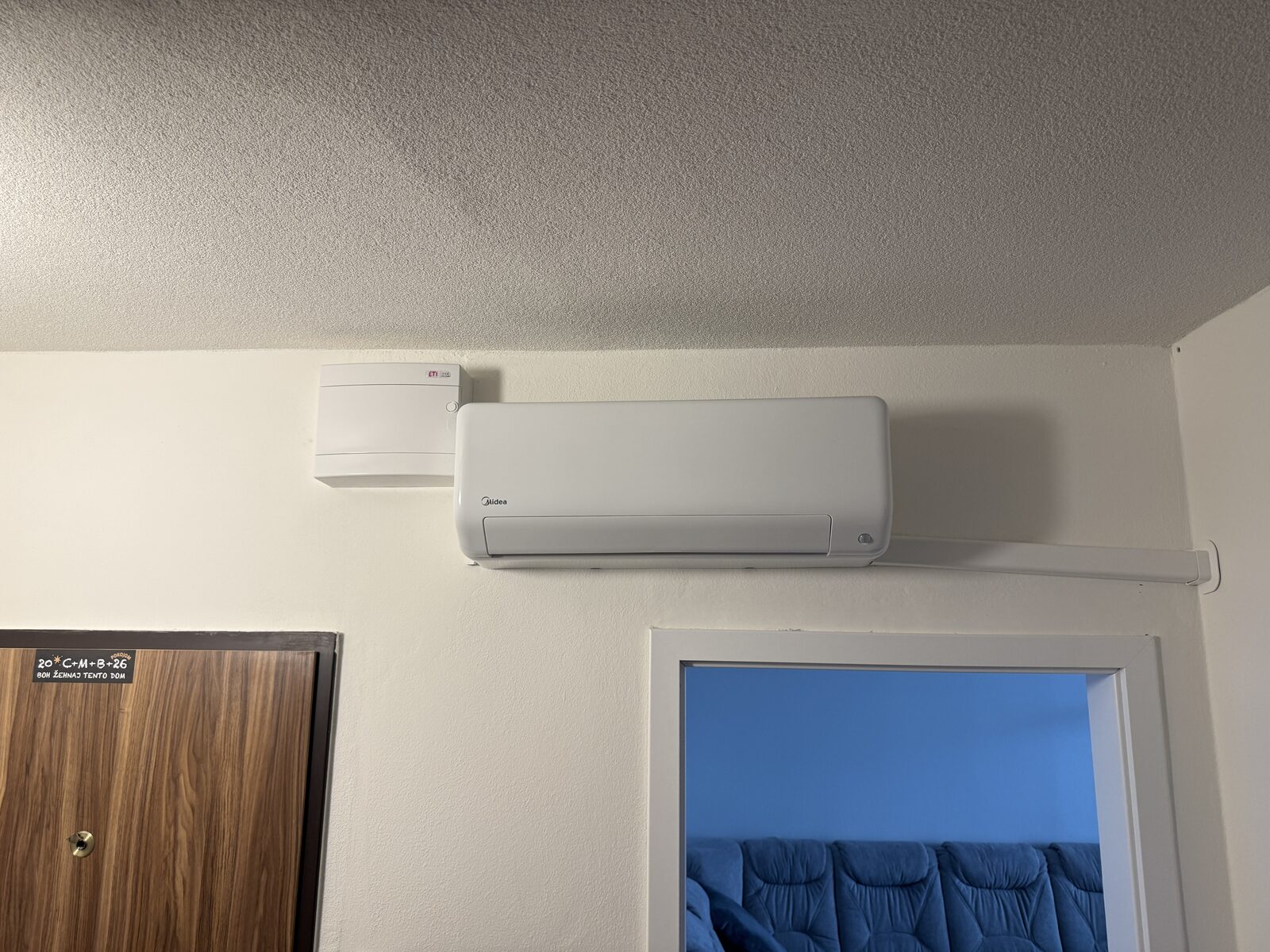 Montáž Midea All Ease Pro 3,5 kW a nový rozvádzač — izba 1, byt Košice